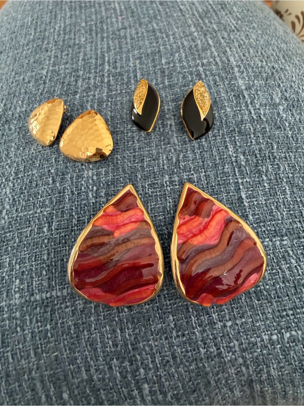 Bundle vintage Gold-Trimmed Red Wave Teardrop Earrings - Women's Jewelry